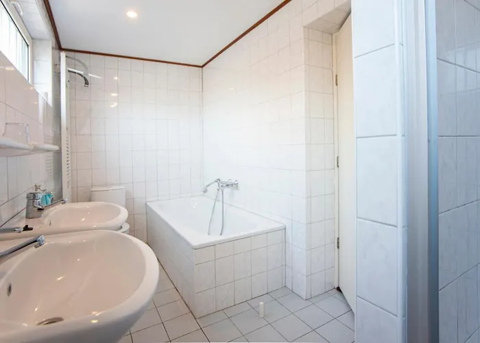 Oord Zonnehoeve Feriegård *