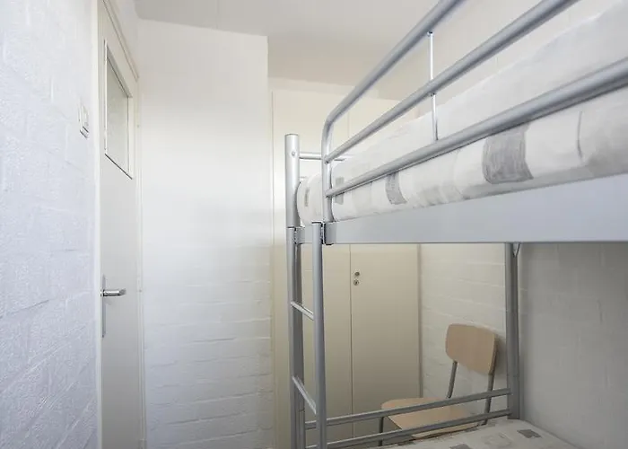 瓦卡提祖豪夫农家乐 *