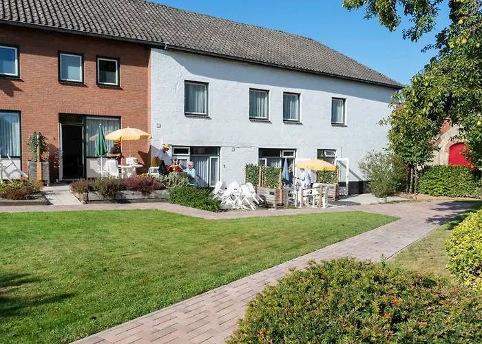 팜스테이 Oord Zonnehoeve 팔켄뷔르흐안더횔